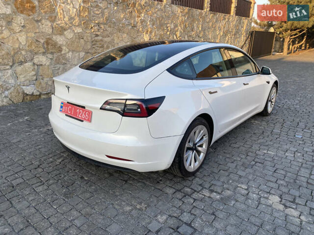 Белый Тесла Модель 3, объемом двигателя 0 л и пробегом 258 тыс. км за 14000 $, фото 2 на Automoto.ua