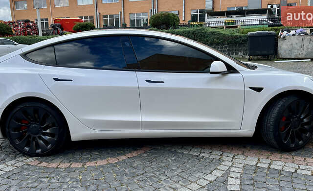 Тесла Модель 3 2022 у Луцьку на Automoto.ua Білий Тесла Модель 3, об'ємом двигуна 0 л та пробігом 2 тис. км за 22800 $, фото 17 на Automoto.ua