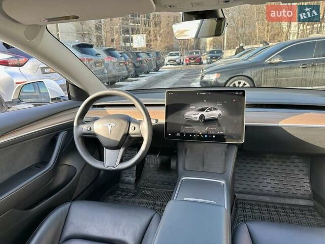 Білий Тесла Модель 3, об'ємом двигуна 0 л та пробігом 36 тис. км за 23500 $, фото 13 на Automoto.ua