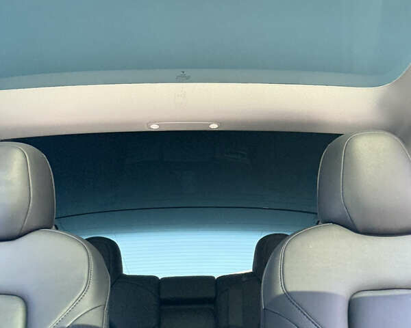 Білий Тесла Модель 3, об'ємом двигуна 0 л та пробігом 54 тис. км за 23700 $, фото 16 на Automoto.ua