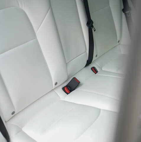 Білий Тесла Модель 3, об'ємом двигуна 0 л та пробігом 71 тис. км за 21200 $, фото 15 на Automoto.ua