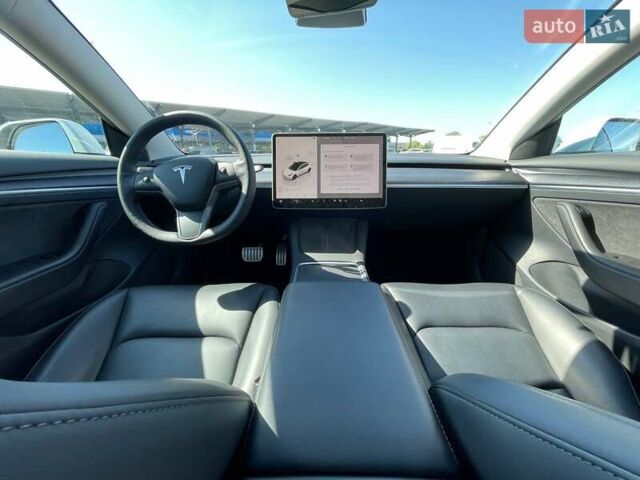 Тесла Модель 3 2022 в Киеве на Automoto.ua Белый Тесла Модель 3, объемом двигателя 0 л и пробегом 65 тыс. км за 29500 $, фото 17 на Automoto.ua
