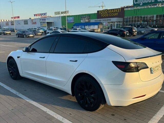 Белый Тесла Модель 3, объемом двигателя 0 л и пробегом 14 тыс. км за 25500 $, фото 3 на Automoto.ua