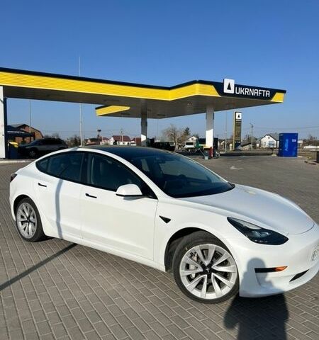 Белый Тесла Модель 3, объемом двигателя 0 л и пробегом 132 тыс. км за 19800 $, фото 11 на Automoto.ua