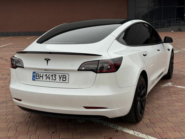 Білий Тесла Модель 3, об'ємом двигуна 0 л та пробігом 31 тис. км за 19300 $, фото 12 на Automoto.ua