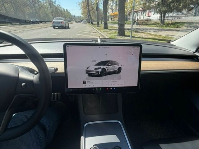 Белый Тесла Модель 3, объемом двигателя 0 л и пробегом 94 тыс. км за 22000 $, фото 6 на Automoto.ua