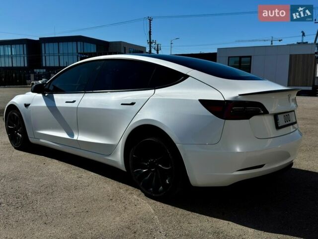 Білий Тесла Модель 3, об'ємом двигуна 0 л та пробігом 72 тис. км за 23000 $, фото 6 на Automoto.ua