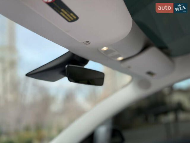 Белый Тесла Модель 3, объемом двигателя 0 л и пробегом 60 тыс. км за 22900 $, фото 24 на Automoto.ua