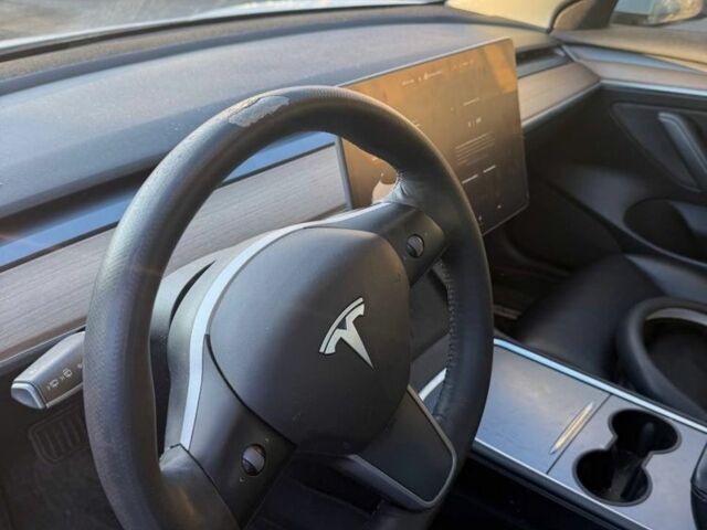 Білий Тесла Модель 3, об'ємом двигуна 0 л та пробігом 95 тис. км за 16800 $, фото 9 на Automoto.ua