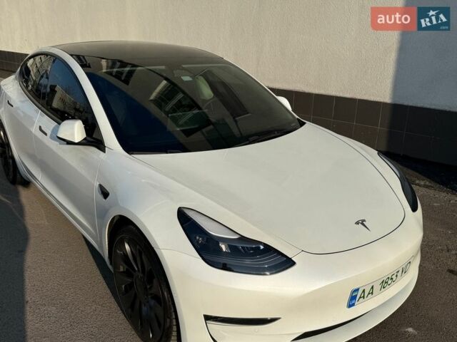Білий Тесла Модель 3, об'ємом двигуна 0 л та пробігом 36 тис. км за 28500 $, фото 1 на Automoto.ua