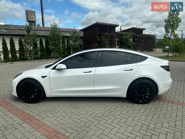 Белый Тесла Модель 3, объемом двигателя 0 л и пробегом 96 тыс. км за 22000 $, фото 8 на Automoto.ua