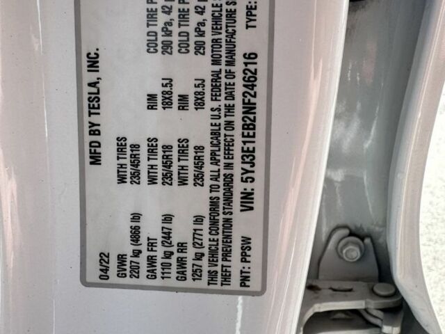 Білий Тесла Модель 3, об'ємом двигуна 0 л та пробігом 80 тис. км за 21700 $, фото 3 на Automoto.ua