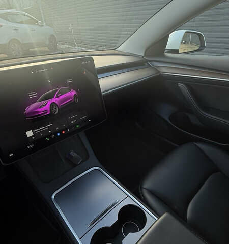 Білий Тесла Модель 3, об'ємом двигуна 0 л та пробігом 88 тис. км за 21000 $, фото 14 на Automoto.ua