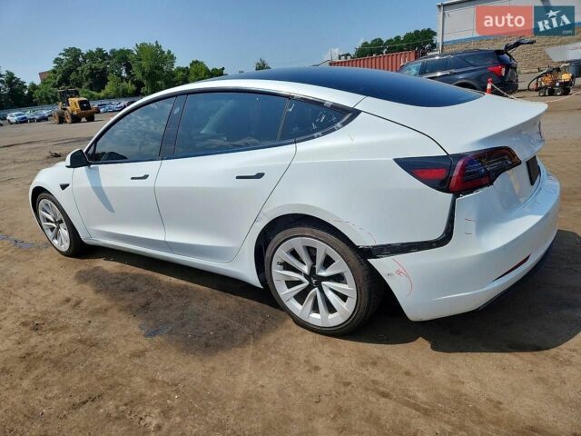 Білий Тесла Модель 3, об'ємом двигуна 0 л та пробігом 81 тис. км за 6500 $, фото 1 на Automoto.ua