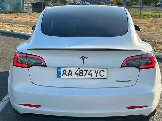 Білий Тесла Модель 3, об'ємом двигуна 0 л та пробігом 122 тис. км за 23000 $, фото 3 на Automoto.ua