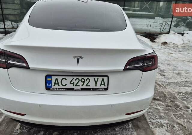 Белый Тесла Модель 3, объемом двигателя 0 л и пробегом 145 тыс. км за 16800 $, фото 7 на Automoto.ua