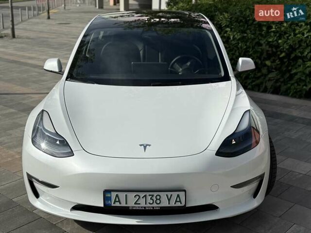 Белый Тесла Модель 3, объемом двигателя 0 л и пробегом 65 тыс. км за 29999 $, фото 9 на Automoto.ua