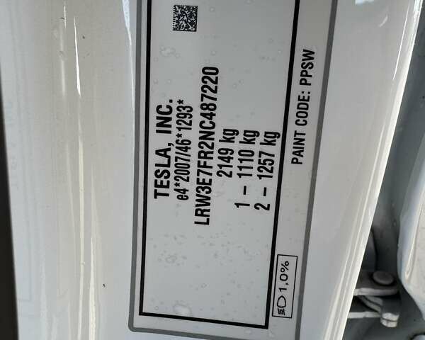 Белый Тесла Модель 3, объемом двигателя 0 л и пробегом 56 тыс. км за 20877 $, фото 10 на Automoto.ua