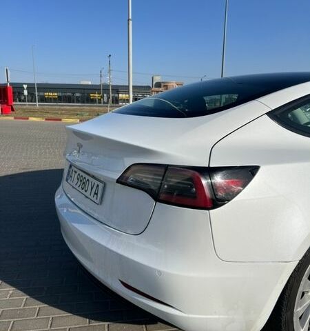 Белый Тесла Модель 3, объемом двигателя 0 л и пробегом 132 тыс. км за 19800 $, фото 24 на Automoto.ua