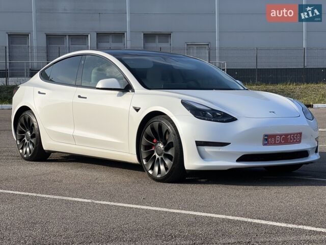 Белый Тесла Модель 3, объемом двигателя 0 л и пробегом 108 тыс. км за 24900 $, фото 1 на Automoto.ua