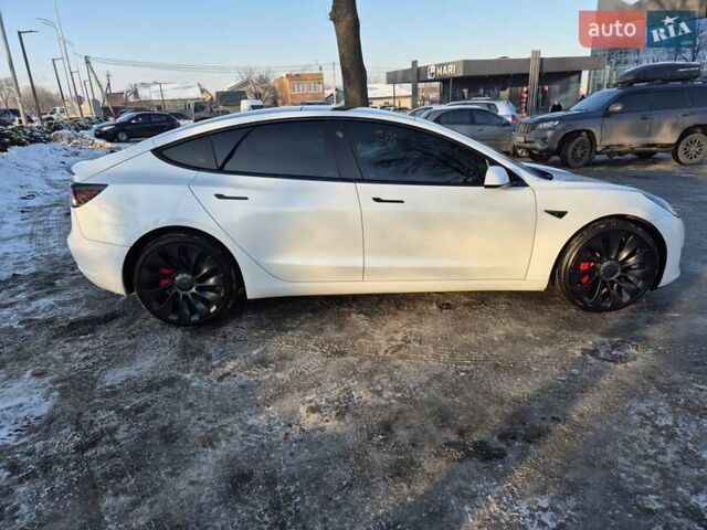 Білий Тесла Модель 3, об'ємом двигуна 0 л та пробігом 44 тис. км за 24900 $, фото 26 на Automoto.ua