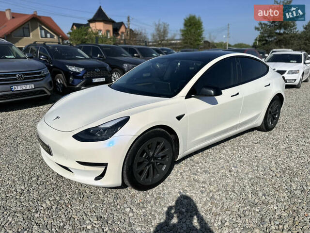 Белый Тесла Модель 3, объемом двигателя 0 л и пробегом 94 тыс. км за 22000 $, фото 5 на Automoto.ua