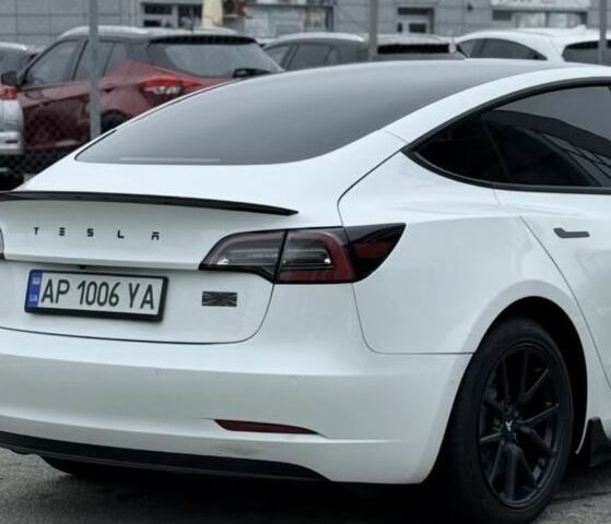 Білий Тесла Модель 3, об'ємом двигуна 0 л та пробігом 40 тис. км за 19500 $, фото 1 на Automoto.ua