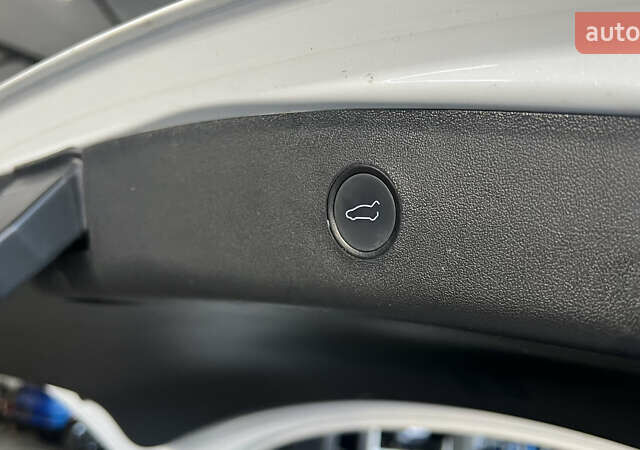 Тесла Модель 3 2022 у Стрые на Automoto.ua Білий Тесла Модель 3, об'ємом двигуна 0 л та пробігом 78 тис. км за 22500 $, фото 24 на Automoto.ua