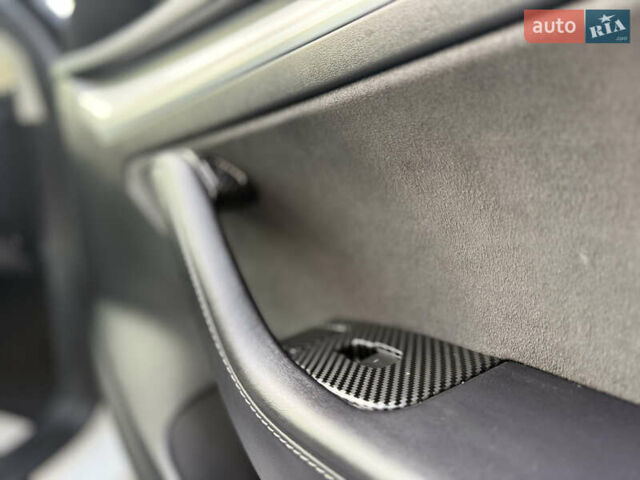 Белый Тесла Модель 3, объемом двигателя 0 л и пробегом 60 тыс. км за 22900 $, фото 18 на Automoto.ua