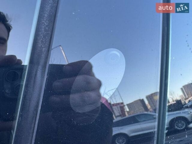 Білий Тесла Модель 3, об'ємом двигуна 0 л та пробігом 102 тис. км за 26490 $, фото 17 на Automoto.ua