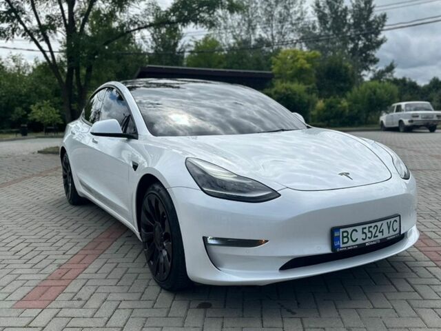 Белый Тесла Модель 3, объемом двигателя 0 л и пробегом 96 тыс. км за 22000 $, фото 2 на Automoto.ua