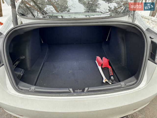 Білий Тесла Модель 3, об'ємом двигуна 0 л та пробігом 89 тис. км за 22000 $, фото 28 на Automoto.ua