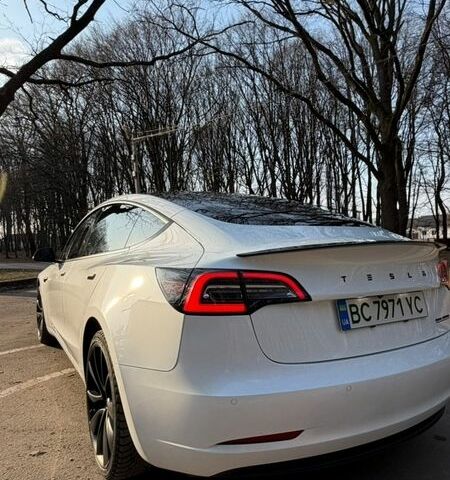 Белый Тесла Модель 3, объемом двигателя 0 л и пробегом 94 тыс. км за 21800 $, фото 15 на Automoto.ua