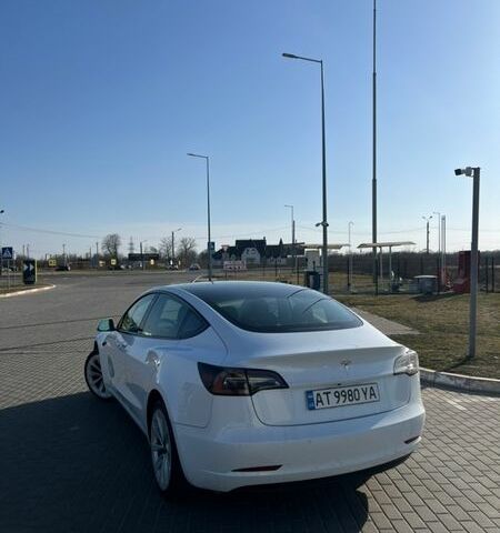 Белый Тесла Модель 3, объемом двигателя 0 л и пробегом 132 тыс. км за 19800 $, фото 7 на Automoto.ua