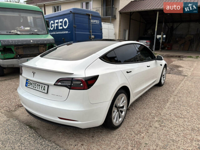 Белый Тесла Модель 3, объемом двигателя 0 л и пробегом 33 тыс. км за 27000 $, фото 5 на Automoto.ua