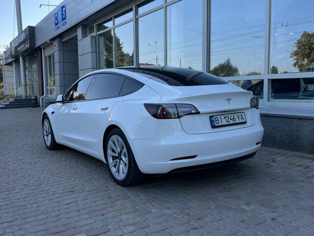 Білий Тесла Модель 3, об'ємом двигуна 0 л та пробігом 73 тис. км за 21700 $, фото 8 на Automoto.ua