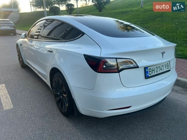 Білий Тесла Модель 3, об'ємом двигуна 0 л та пробігом 122 тис. км за 18500 $, фото 11 на Automoto.ua