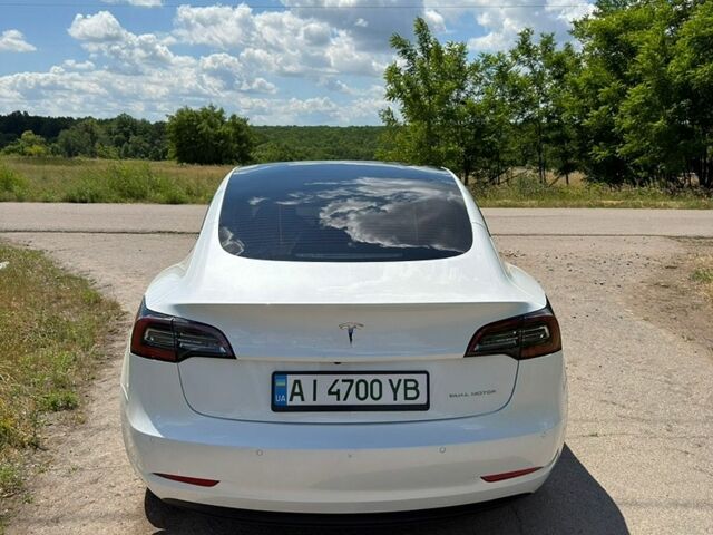 Білий Тесла Модель 3, об'ємом двигуна 0 л та пробігом 87 тис. км за 23500 $, фото 10 на Automoto.ua
