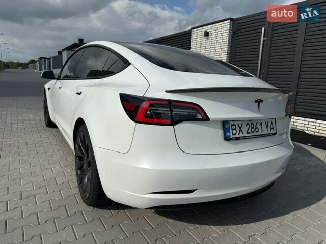 Білий Тесла Модель 3, об'ємом двигуна 0 л та пробігом 30 тис. км за 23500 $, фото 11 на Automoto.ua