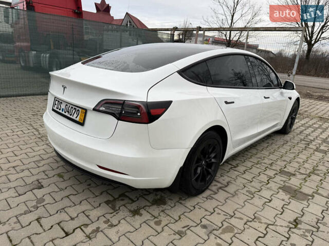 Белый Тесла Модель 3, объемом двигателя 0 л и пробегом 55 тыс. км за 19200 $, фото 4 на Automoto.ua