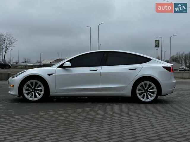 Белый Тесла Модель 3, объемом двигателя 0 л и пробегом 35 тыс. км за 24699 $, фото 8 на Automoto.ua