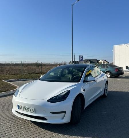 Белый Тесла Модель 3, объемом двигателя 0 л и пробегом 132 тыс. км за 19800 $, фото 3 на Automoto.ua