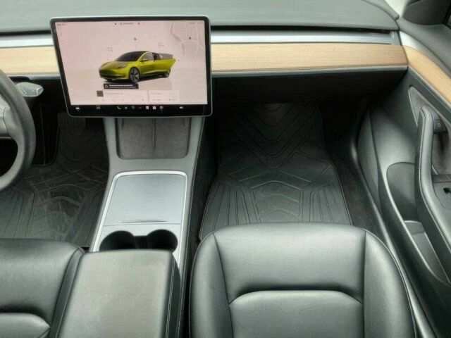 Білий Тесла Модель 3, об'ємом двигуна 0 л та пробігом 24 тис. км за 8400 $, фото 9 на Automoto.ua