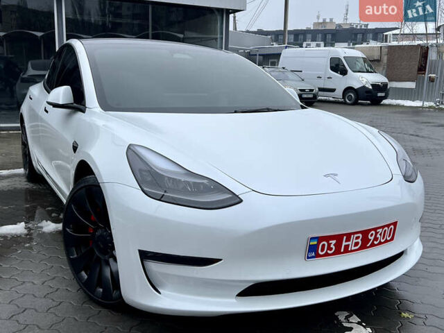 Білий Тесла Модель 3, об'ємом двигуна 0 л та пробігом 5 тис. км за 22500 $, фото 3 на Automoto.ua