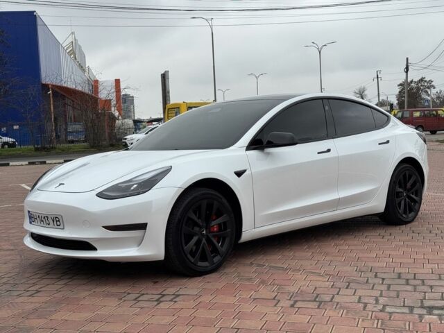Білий Тесла Модель 3, об'ємом двигуна 0 л та пробігом 31 тис. км за 19300 $, фото 5 на Automoto.ua