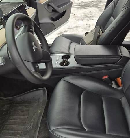 Белый Тесла Модель 3, объемом двигателя 0 л и пробегом 145 тыс. км за 16800 $, фото 13 на Automoto.ua