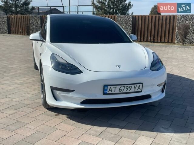 Белый Тесла Модель 3, объемом двигателя 0 л и пробегом 142 тыс. км за 22900 $, фото 22 на Automoto.ua