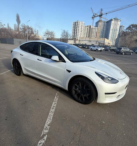 Білий Тесла Модель 3, об'ємом двигуна 0 л та пробігом 88 тис. км за 21000 $, фото 9 на Automoto.ua