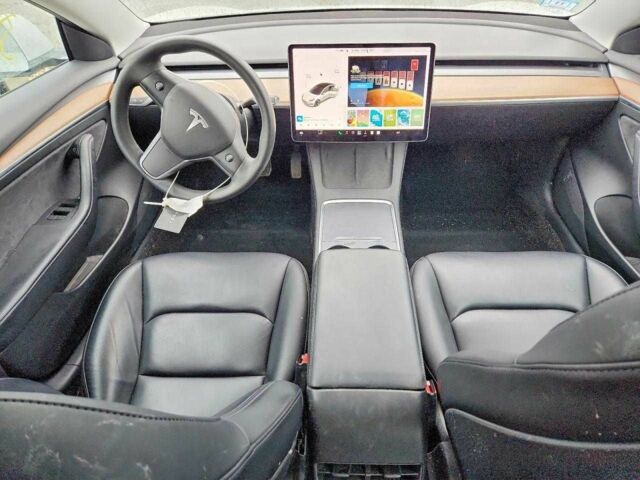 Білий Тесла Модель 3, об'ємом двигуна 0 л та пробігом 45 тис. км за 5993 $, фото 7 на Automoto.ua