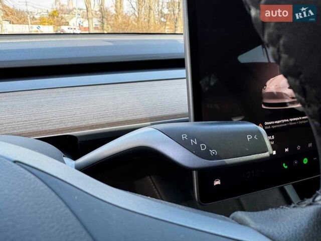 Белый Тесла Модель 3, объемом двигателя 0 л и пробегом 55 тыс. км за 22990 $, фото 21 на Automoto.ua